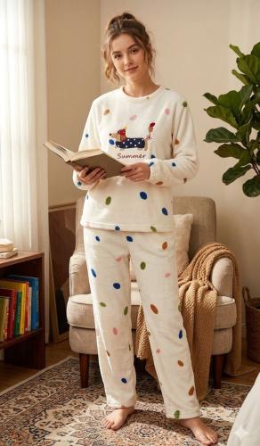 Pijamas de Plsuh Bifaz