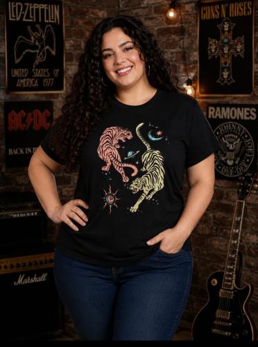 Remera Especial Black - Miniatura 3