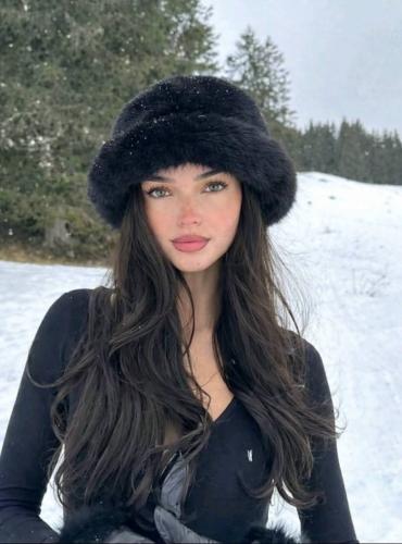 Gorras con  Peluche Excelente Calidad