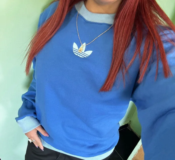Busos Adidas