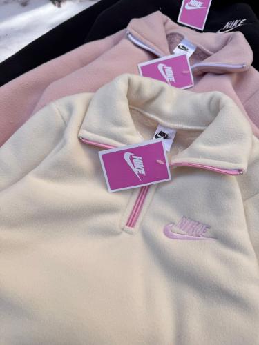  Conjunto Nike Bordado Polar   Tela Polar con Corderito Súper Grueso - Miniatura 2