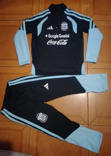 Conjunto de Niño con Buzo Medio Cierre - Miniatura 2
