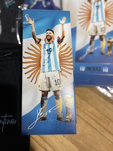  Caja Viral Afa + Messi   Incluye 4 Pares de Medias Premium