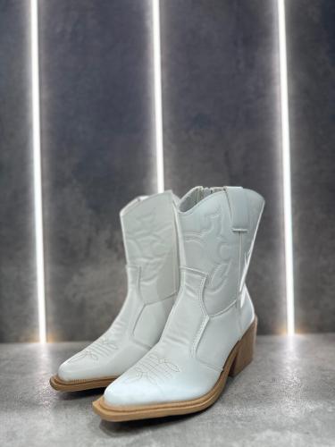 Bota Texana Caña Media Taco bajo Bordado  Mari Blanco Negro - Miniatura 5