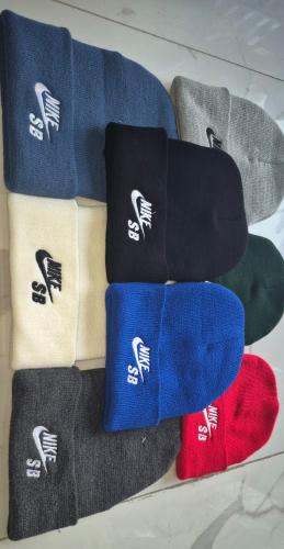 Gorro Bordado Marca - Miniatura 3
