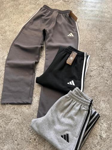 Baggie Adidas con Cierre Friza Peinada