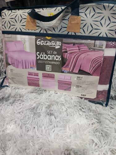 Sabana Goldsun 2 en 1 Juego Estampado y Liso