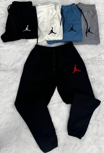 Jogger Jordán Frizados