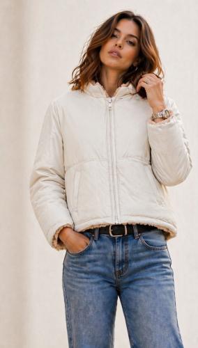 Campera Reversible Negro ,natural y Crema