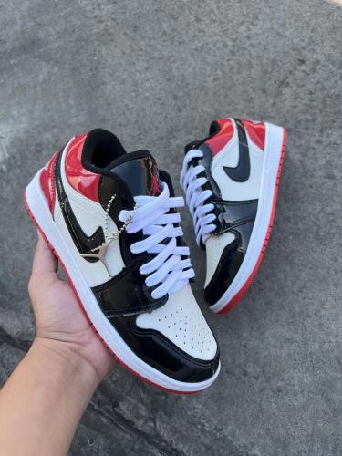 Jordan Low Charol