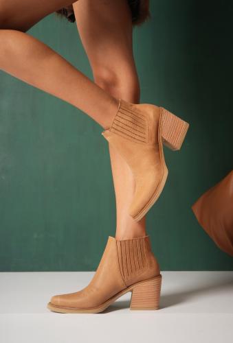 Botas Iron - Miniatura 3
