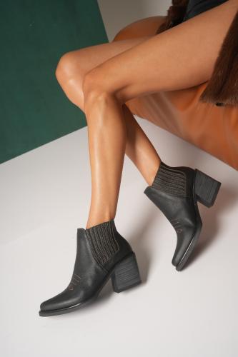 Botas Iron - Miniatura 4