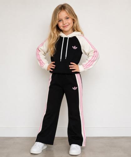 Conjunto Plush Adi Niñas
