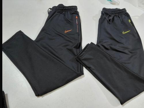 Pantalón Térmico Nike   Lycra Térmica Premium   Ideal para el Frío - Miniatura 3