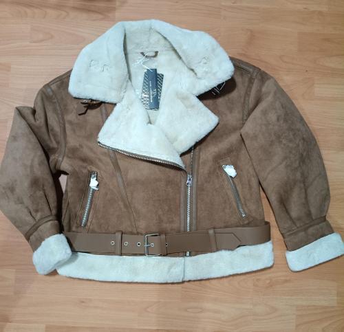 Campera Importado Gamulan con Cinto - Miniatura 3