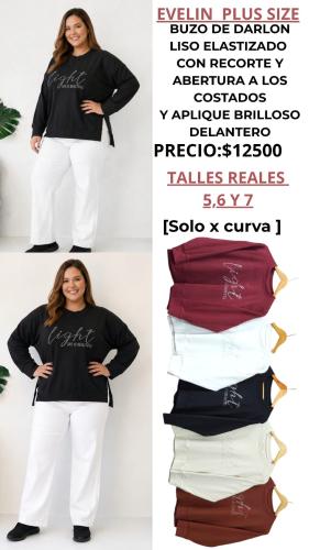 Buzo con Abertura y Stras en el Busto