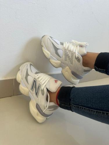 Zapatillas New Balance 9060 Blancas Importadas