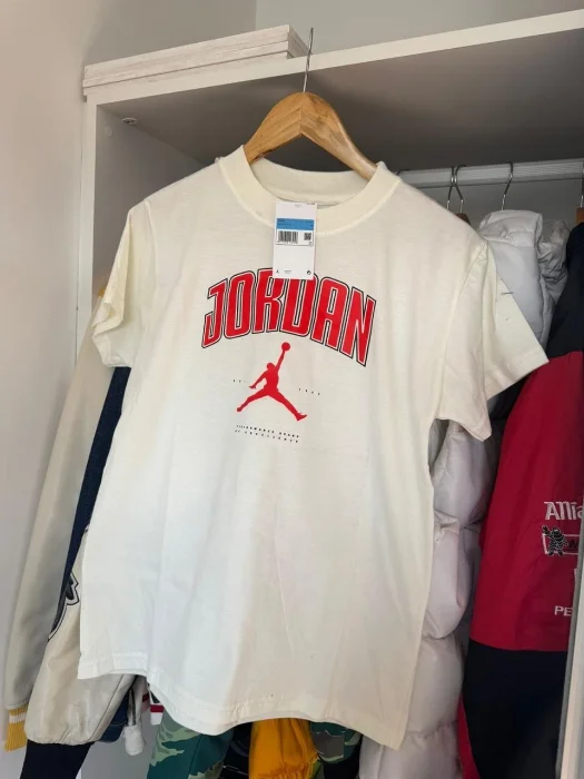 Remera Premiun Estampada de Hombre