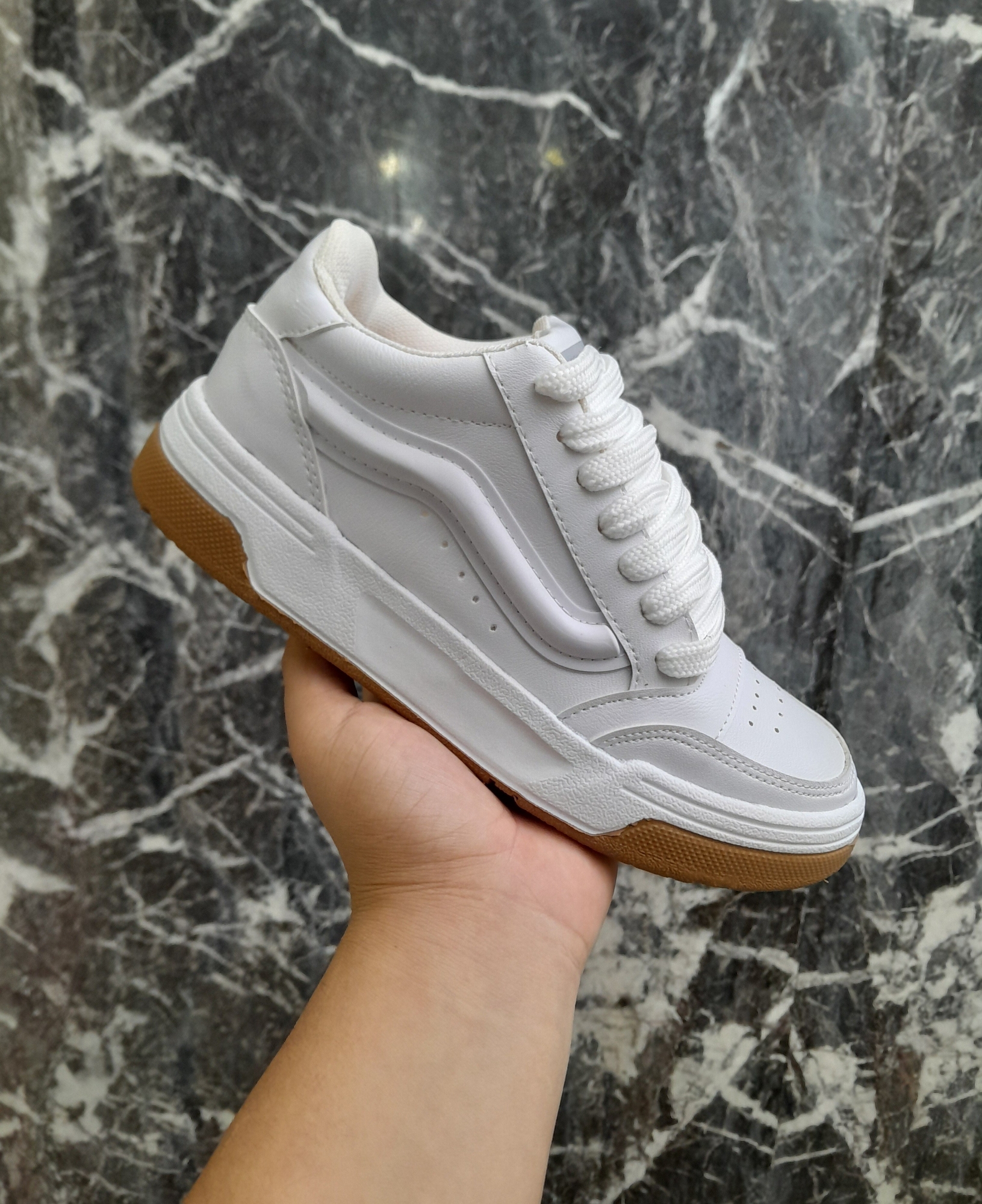 Vans Hylane al por Mayor - Imagen 3