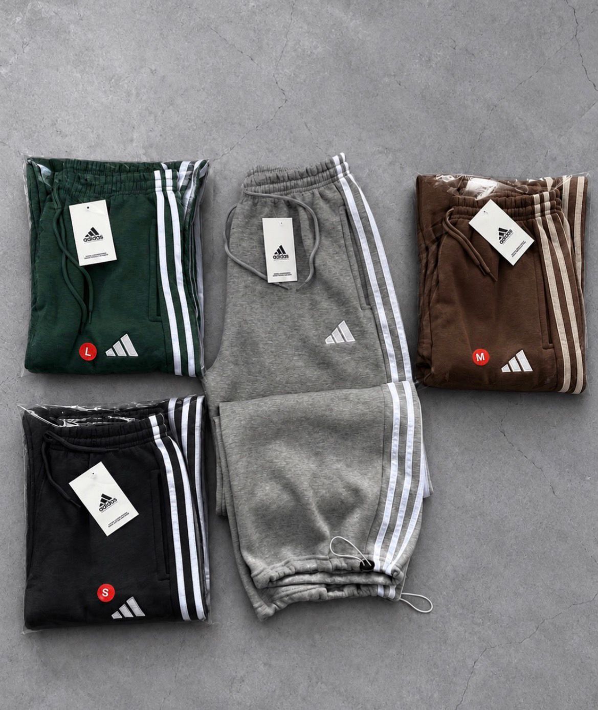 Baggy Premium - 1c821c7d-579b-4984-814a-3c4ed46639c0.jpeg