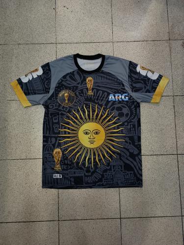 Remera/ Camiseta de Maradona