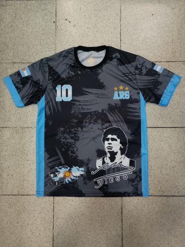 Remera/ Camiseta de Messi y Maradona