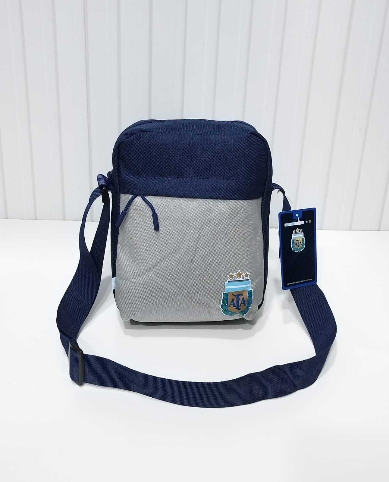 Morral Impermeable
*originales*
*boca,river y Afa* Excelente Calidad - Imagen 2