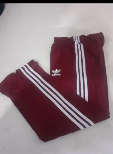 Pantalón Adidas