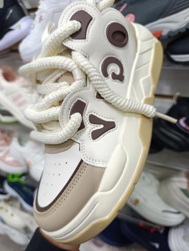 Zapatillas Ogiy Importados