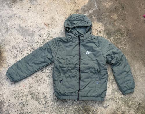 Campera Nike Importada - Miniatura 2