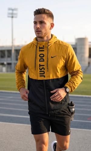 Rompeviento Nike - Miniatura 3