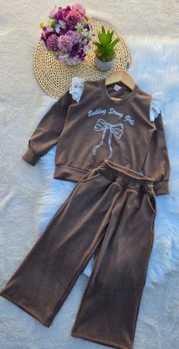 Conjunto de Darlon con Puntilla