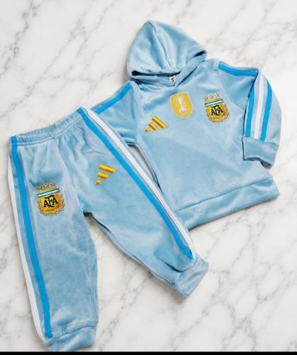 Conjunto Plush Bifas Bebe - Miniatura 2