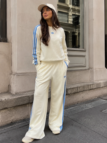  Conjunto Adidas Modelo Brisa    Buzo Adidas + Palazo  Friza Premium