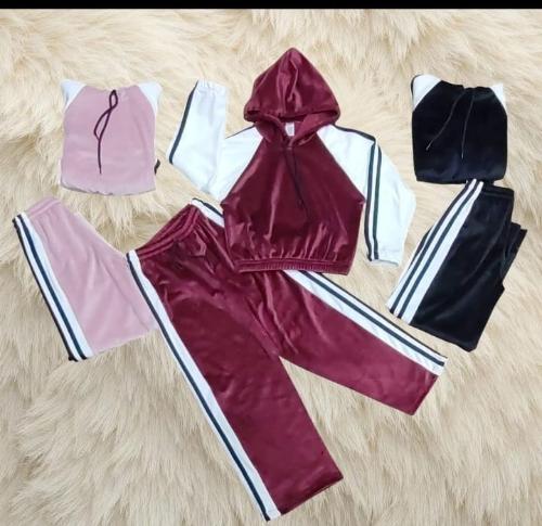 Conjunto de Nena Plush Vifas