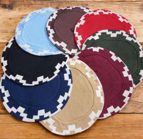 Boinas con Guardapampa.