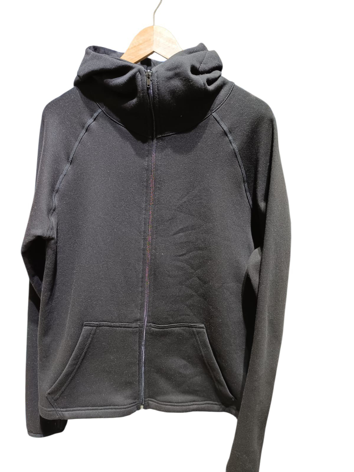 Campera Frizada con Capucha y Dedal - Imagen 3