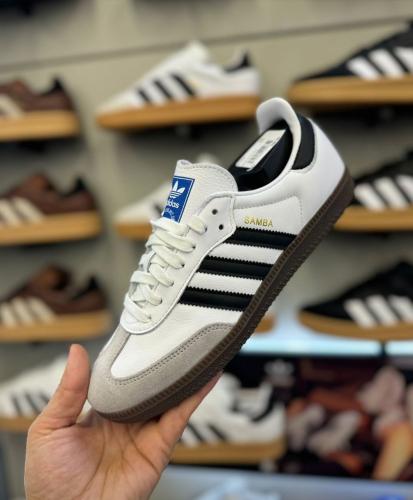 Sambas Clasic