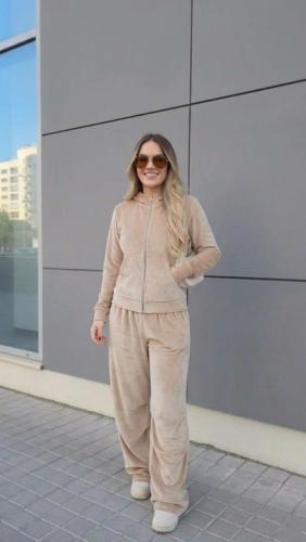 Conjuntos Plush Bifaz Campera + Baggy