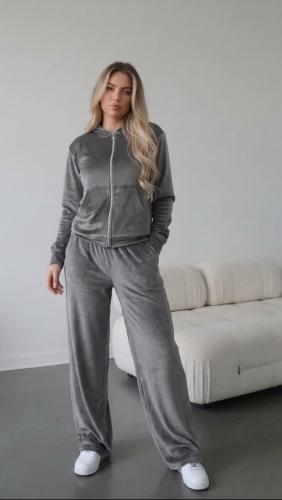 Conjuntos Plush Bifaz Campera + Baggy - Miniatura 4