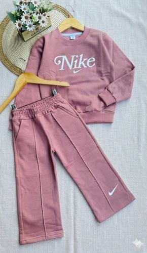 Conjunto Nik