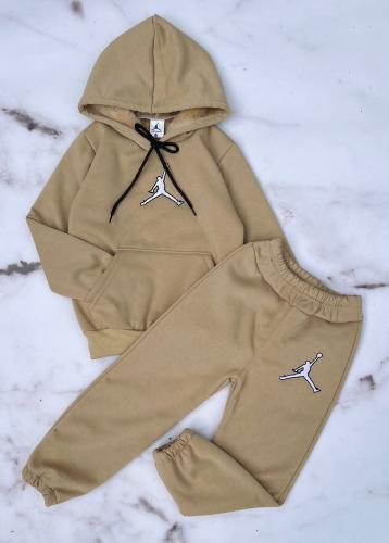 Conjunto con Piel Jor