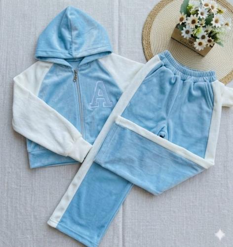 Conjunto Plush Bordado