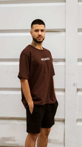 Remera Oversize Chocolate Hombre Modest Jersey