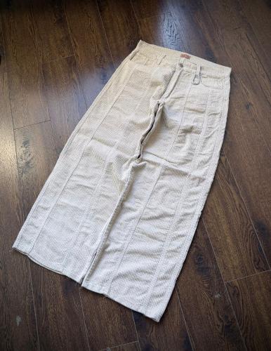 Baggy Corderoy