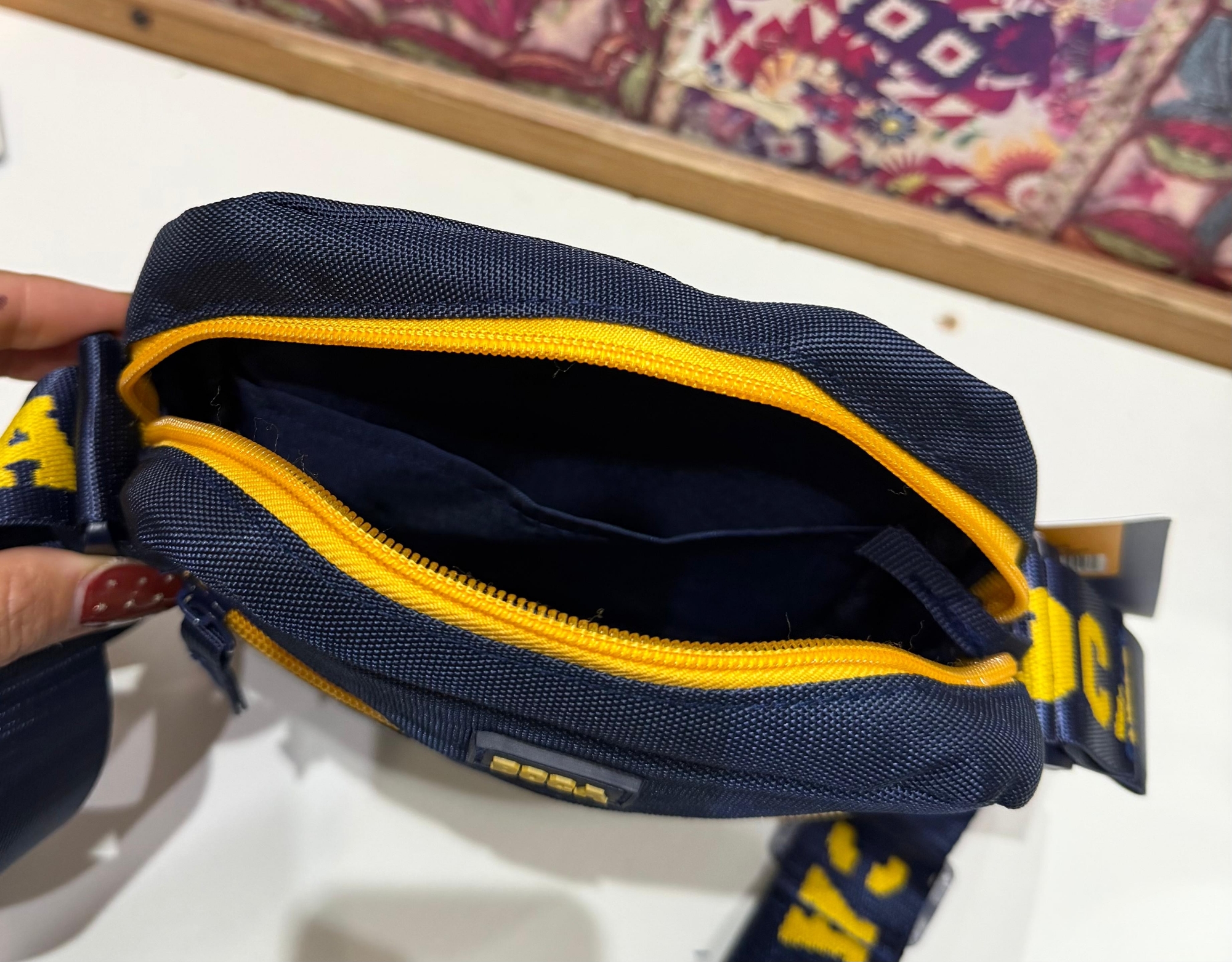 Nuevo Ingreso  de Morral Impermiable de River Excelente Calidad - Imagen 4
