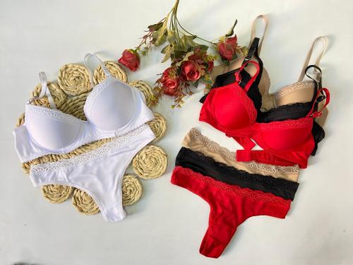 Conjunto Lycra C/puntilla