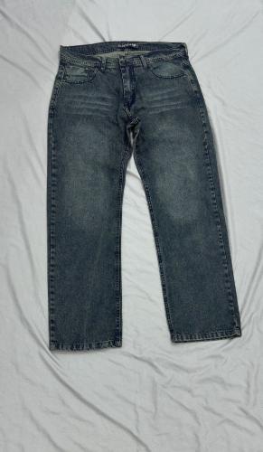 Pantalón Mom Liso Oxido Oscuro Localizado + Bigote