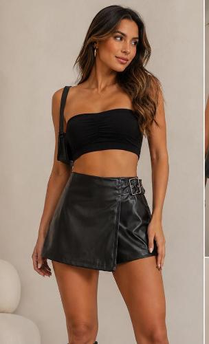Shorts Pollera Engomado