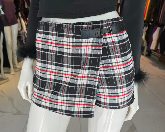 Short Pollera Escocesa con Gancho